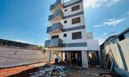 Chácara / sítio com 2 quartos à venda na Rua Andradina, Piratininga (Venda Nova), Belo Horizonte