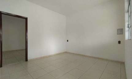 Casa com 4 quartos para alugar na Rua Laura Ignácio Pontes, Minas Caixa, Belo Horizonte