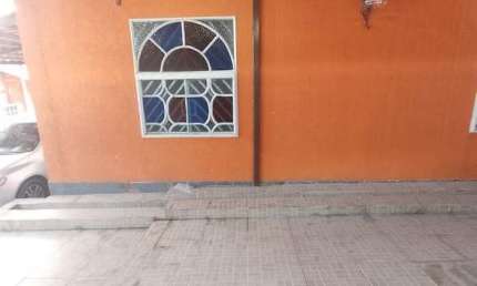 Casa à Venda em Santa Mônica BH, 2 Quartos, 70m² por R$320mil