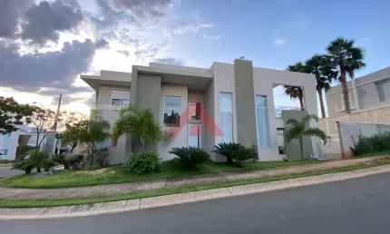 Casa em condomínio fechado com 3 quartos à venda no Swiss Park, Campinas , 274 m2 por R$ 2.575.000