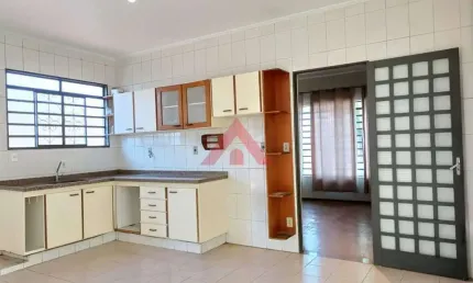 Casa com 3 quartos à venda na vila paraíso, campinas , 173 m2 por r$ 689.000