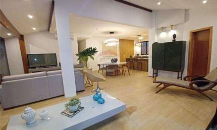 Casa Condomínio com 3 suítes , sala ampla dois ambientes Bonfim Paulista
