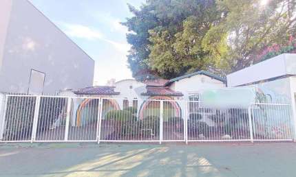 Oportuinidade de Casa Comercial no Boulevard - R. João Penteado