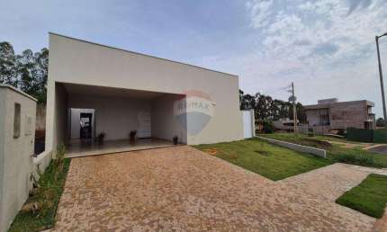 Casa em condomínio fechado com 3 quartos à venda na Av Vitor Agostinho Calura Jr, 180, Centro, Cravinhos