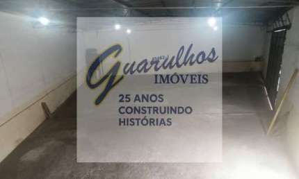 Galpão de 320m² na Vila Galvão, 30m² de mezaninio, 3 Wcs locação R$8.990,00 +IPTU