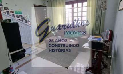 Sobrado com 2 dormitórios à venda, 106 m² por R$ 420.000,00 - Jardim do Papai - Guarulhos/SP