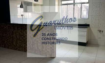 Casa com 2 quartos para alugar na Vila Ayrosa, São Paulo 