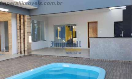 Casa em condomínio fechado com 3 quartos à venda no Bairro do Grama, Caçapava , 145 m2 por R$ 850.000