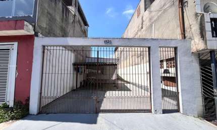 Casa Térrea para Venda em São Paulo, Parque são Rafael, 2 dormitórios, 1 banheiro, 4 vagas