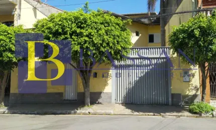 Casa para Venda em São Paulo, Parque são Rafael, 3 dormitórios, 1 suíte, 2 banheiros, 5 vagas