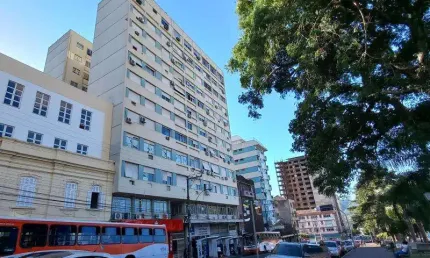 Apartamento com 2 quartos à venda na Avenida Rio Branco, 601, Centro, Santa Maria