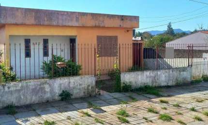 Casa com 3 quartos à venda na R D Atalicio T Pithan, 785, Tomazetti, Santa Maria
