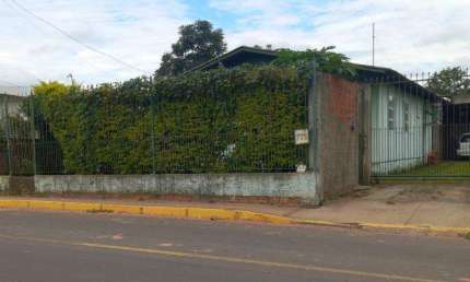 Casa com 3 quartos à venda na Rua Florianópolis, 775, Parque Pinheiro Machado, Santa Maria