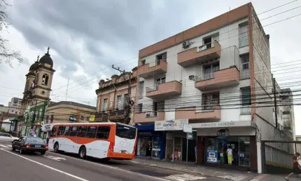 Apartamento com 3 quartos à venda na Avenida Rio Branco, 755, Centro, Santa Maria