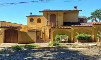 Casa com 6 quartos para alugar na Rua das Camélias, 245, Patronato, Santa Maria