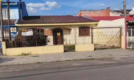 Casa com 3 quartos à venda na Rua das Amoreiras, 351, Juscelino Kubitschek, Santa Maria