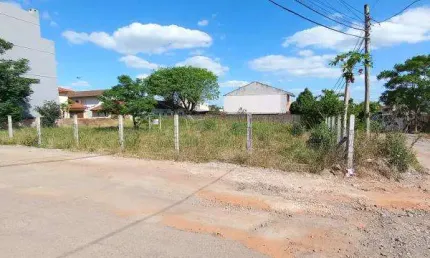 Terreno comercial à venda na Rua Esperanto, 20, Tomazetti, Santa Maria