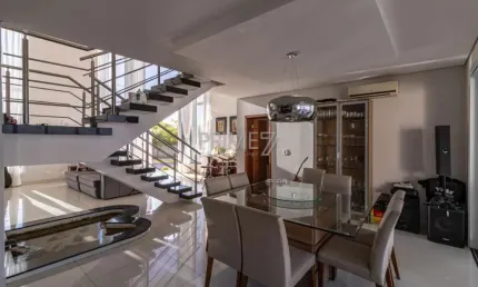 Casa em condomínio fechado com 4 quartos à venda no Jardim São Francisco, Piracicaba  por R$ 1.500.000