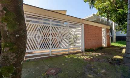 Casa comercial para alugar no São Dimas, Piracicaba  por R$ 6.500
