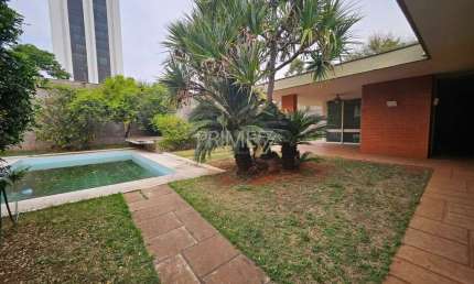 Casa com 3 quartos à venda no Centro, Piracicaba  por R$ 1.820.000