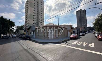 Casa comercial à venda no Alto, Piracicaba  por R$ 465.000