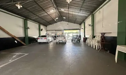 Prédio à venda na Nossa Senhora de Fátima, Piracicaba  por R$ 780.000
