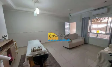 Casa com 3 dormitórios à venda, 155 m² por R$ 650.000,00 - Vila Guilhermina - Praia Grande/SP