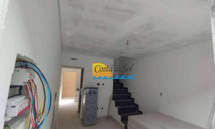 Casa de condominio à venda por R$ 370.000 - Mirim - Praia Grande/SP