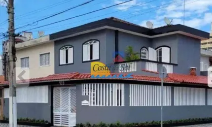 Sobrado com 3 dormitórios para alugar, 130 m² por R$ 7.500,00/mês - Ocian - Praia Grande/SP