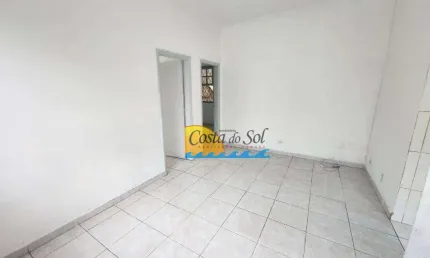 Casa com 2 dormitórios à venda, 68 m² por R$ 296.000 - Campo Grande - Santos/SP