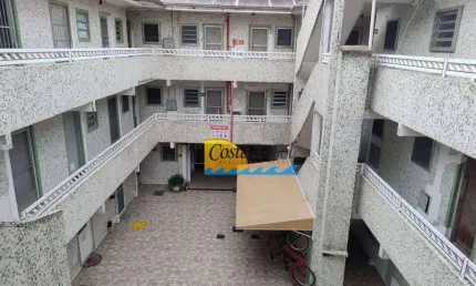 Kitnet com 1 dormitório à venda, 28 m² por R$ 190.000,00 - Vila Guilhermina - Praia Grande/SP