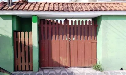 Casa com 2 dormitórios à venda por R$ 500.000,00 - Tupi - Praia Grande/SP