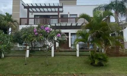 Casa com 3 quartos à venda na MARCOS INACIO DE ABREU, 4357, Ferraz, Garopaba, 350 m2 por R$ 1.800.000