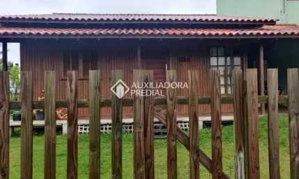 Casa com 2 quartos à venda na DARIL CABRAL DA SILVA, 170, Itapiruba, Imbituba, 88 m2 por R$ 510.000