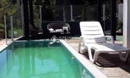 Casa com 3 quartos à venda na Rua Bernardino Manoel Rodrigues, 24, Centro, Garopaba, 280 m2 por R$ 2.000.000