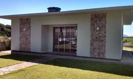 Casa com 2 quartos à venda na AGUAS NASCENTES, 73626276, Praia da Gamboa, Garopaba, 70 m2 por R$ 441.000