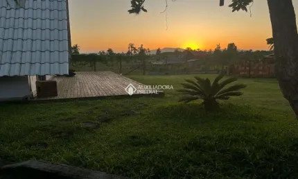 Casa com 3 quartos à venda na GENERAL BENTO GONCALVES DE SOUZA MEDEIROS, 141, Encantada, Garopaba, 180 m2 por R$ 850.000