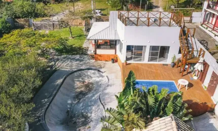 Casa com 5 quartos à venda na PORTO NOVO, 7643, Praia do Rosa, Imbituba, 304 m2 por R$ 1.790.000