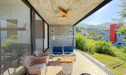 Casa com 4 quartos à venda na Estrada Geral Canto Do Siriú, 2904, Siriú, Garopaba, 400 m2 por R$ 6.400.000