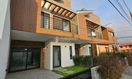 Casa com 2 quartos à venda na bom jesus, 3, centro, garopaba, 90 m2 por r$ 900.000