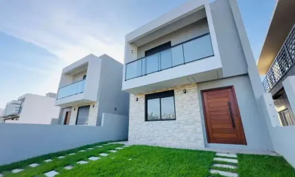 Casa com 3 quartos à venda na Bernardino Fermino Pires, 777, Pinguirito, Garopaba, 124 m2 por R$ 890.000