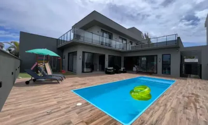 Casa com 4 quartos à venda na Daril Cabral Da Silva, 120, Itapiruba, Imbituba, 290 m2 por R$ 2.200.000