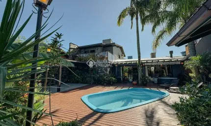 Casa com 4 quartos à venda na José Antonio Lobo, 10, Ferraz, Garopaba, 180 m2 por R$ 2.200.000