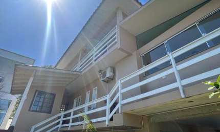 Casa com 3 quartos à venda na Ilha Faial, 175, Centro, Garopaba, 217 m2 por R$ 1.580.000