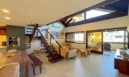 Casa com 2 quartos à venda na Joaquina Abreu De Araújo, 70, Centro, Garopaba, 177 m2 por R$ 2.190.000