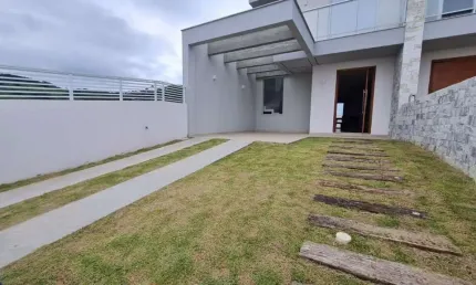 Casa com 3 quartos à venda na Teonaz Israel, 540, Ferraz, Garopaba, 149 m2 por R$ 1.595.000