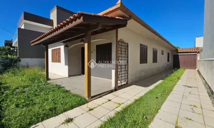 Casa com 4 quartos à venda na rozalina de aguiar lentz, 447, centro, garopaba, 300 m2 por r$ 1.850.000