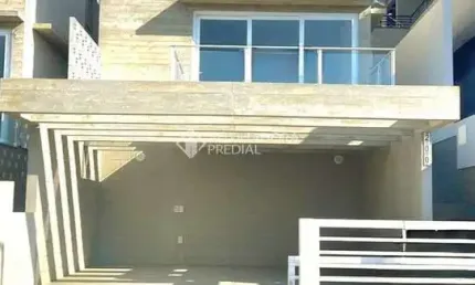 Casa com 3 quartos à venda na Lídio Crispim, 200, Ferraz, Garopaba, 135 m2 por R$ 1.350.000