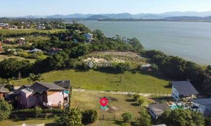 Terreno à venda na Roberto Teixeira De Souza, 1534, Ibiraquera, Imbituba, 780 m2 por R$ 1.165.000