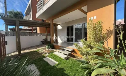 Casa com 3 quartos à venda na Vita Pereira Da Encarnação, 169, Ambrósio, Garopaba, 106 m2 por R$ 800.000